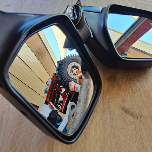 Side Mirrors (Non-OEM) – Toyota Land Cruiser HDJ80 / 80-Series (1990–1997)
